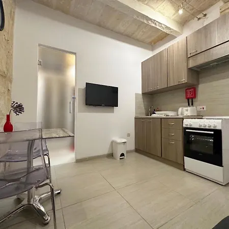 Capital Apartment
